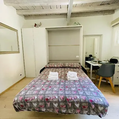 Special Rent Apartment - Relax&Green - Ospedale San Raffale&Bicocca *